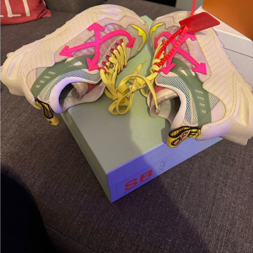 Off-White Multicolor Sneakers with Pink and Yellow Accents - Picture 2 of 5